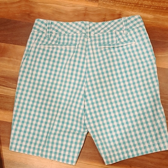 CASTON Bermuda shorts - Picture 2 of 3